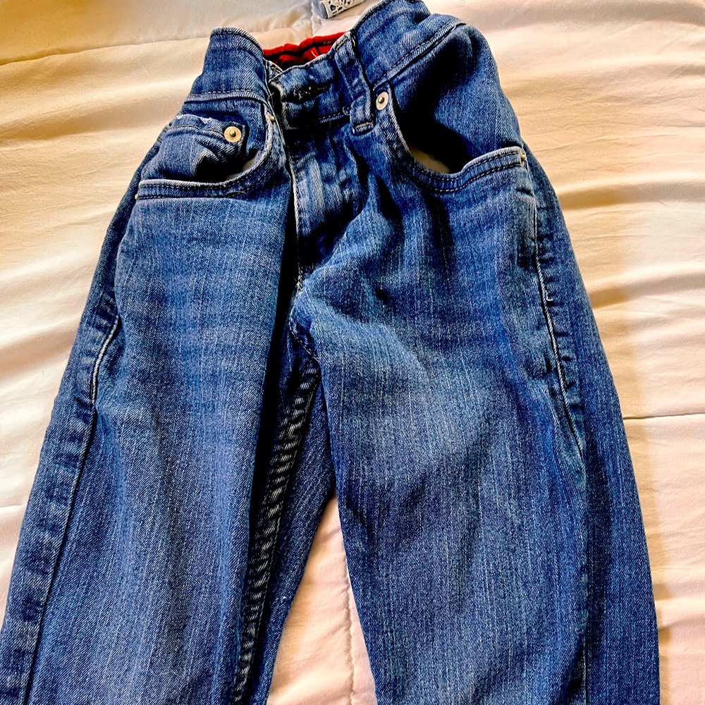 Levi jeans